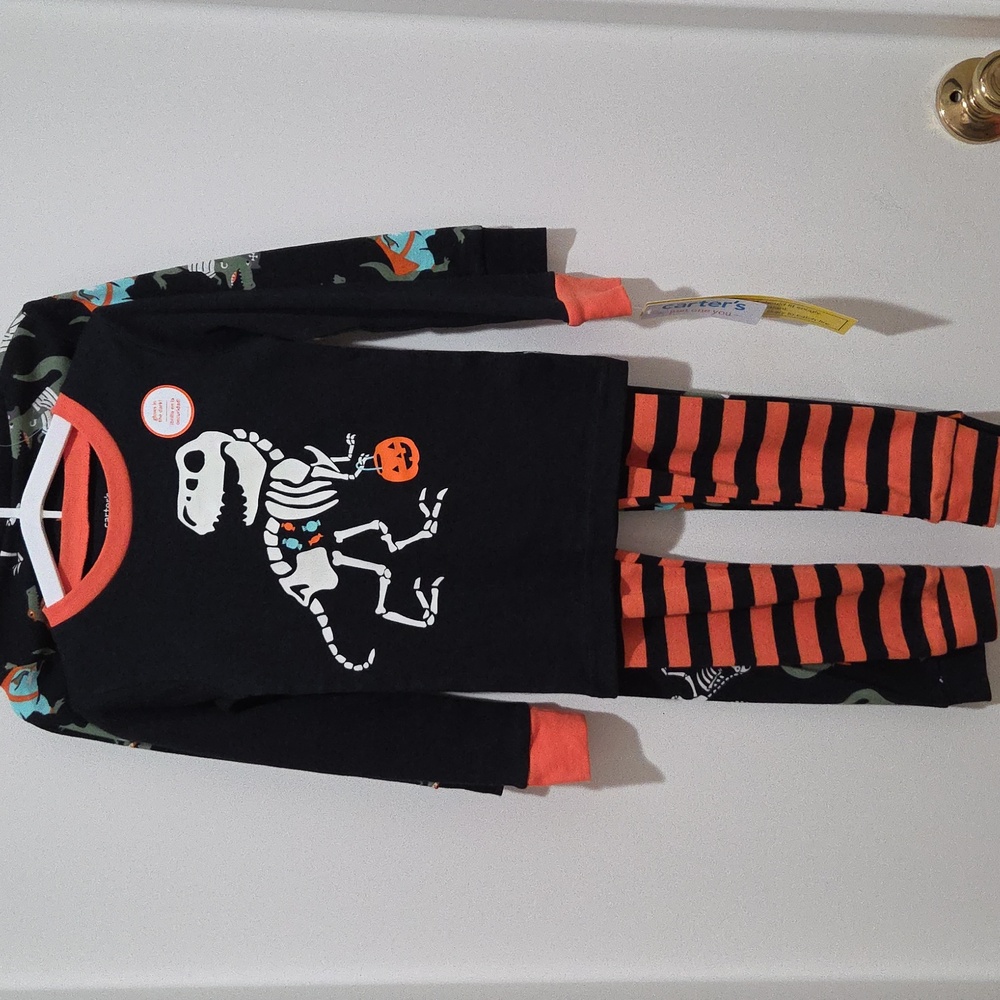 Carter's Halloween PJ's